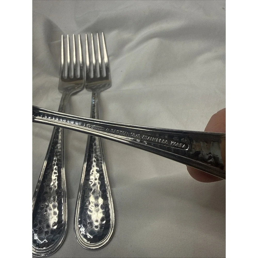Reed Barton GLOSSY HAMMERED STAINLESS Set Of 3 Dinner Forks 8
